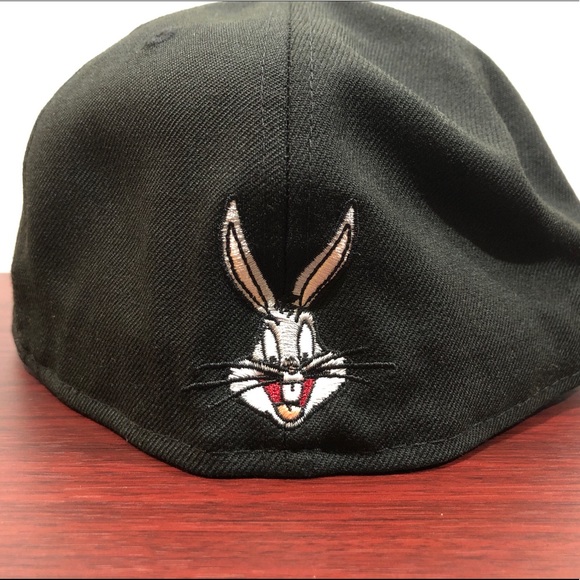 New Era x Looney Tunes, 59Fifty Fitted Hat, Various Sizes - Picture 12 of 12
